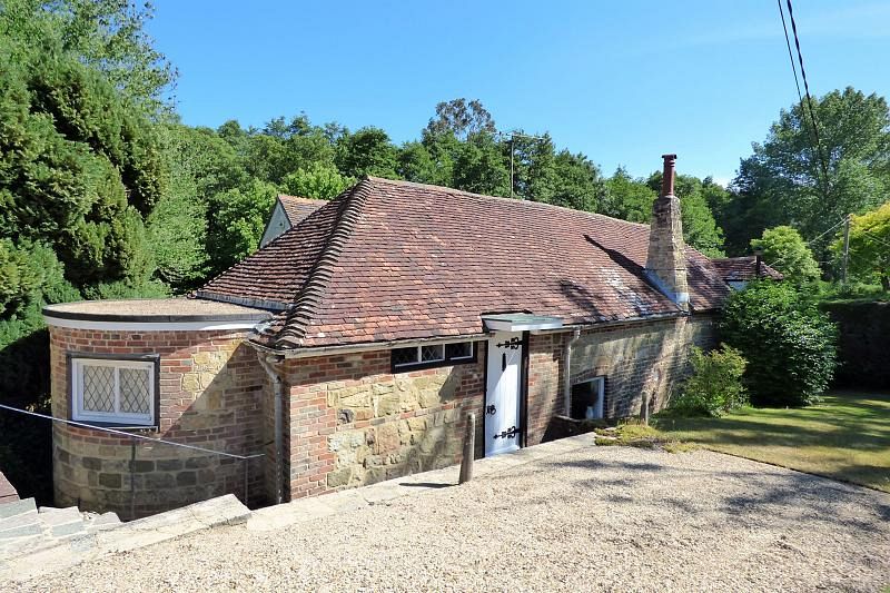 Former granary to the nearby Bex Mill, Heyshott